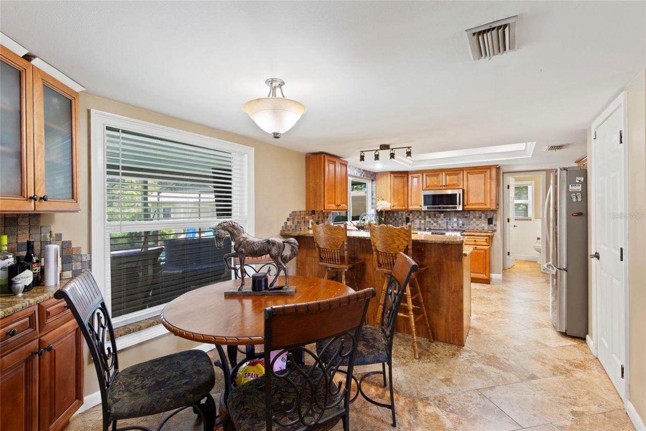 16126 Country Crossing Drive, Tampa, FL 33624 Photo