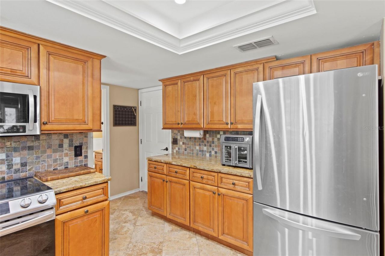16126 Country Crossing Drive, Tampa, FL 33624 Photo