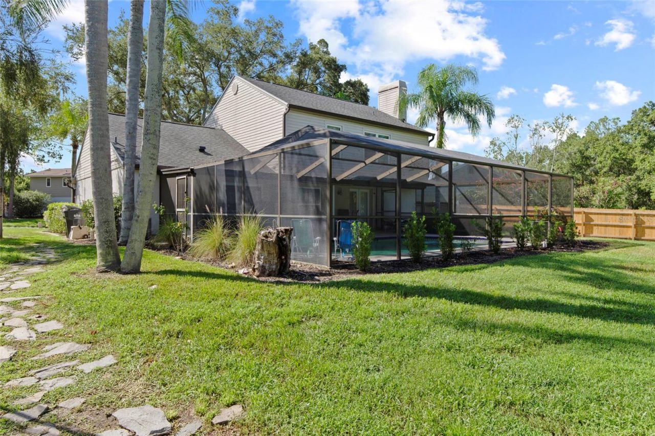 16126 Country Crossing Drive, Tampa, FL 33624 Photo