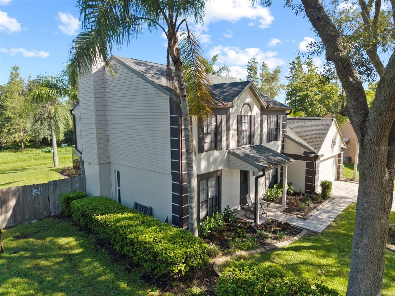 16126 Country Crossing Drive, Tampa, FL 33624 Photo