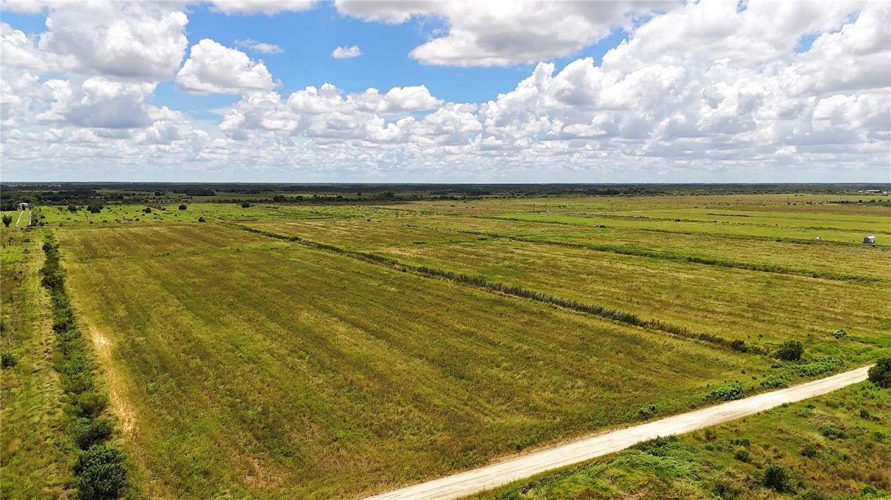 5595 1st Road, Labelle, FL 33935 Photo