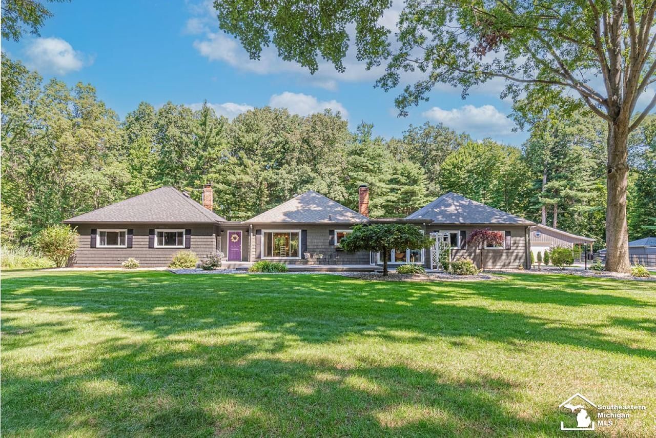 17152 Ida Center Road, Petersburg, MI 49270 Main Photo