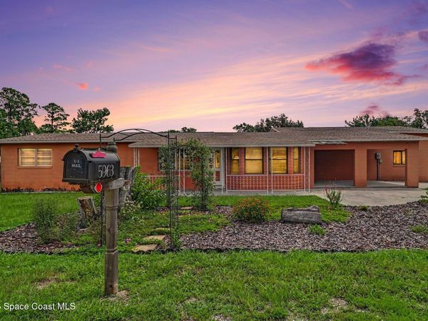 5963 Lord Street , Mims, FL 32754