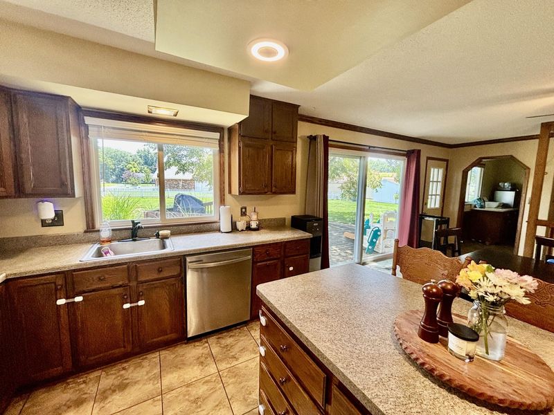 917 Aster Drive, Wapakoneta, OH 45895 Photo 22