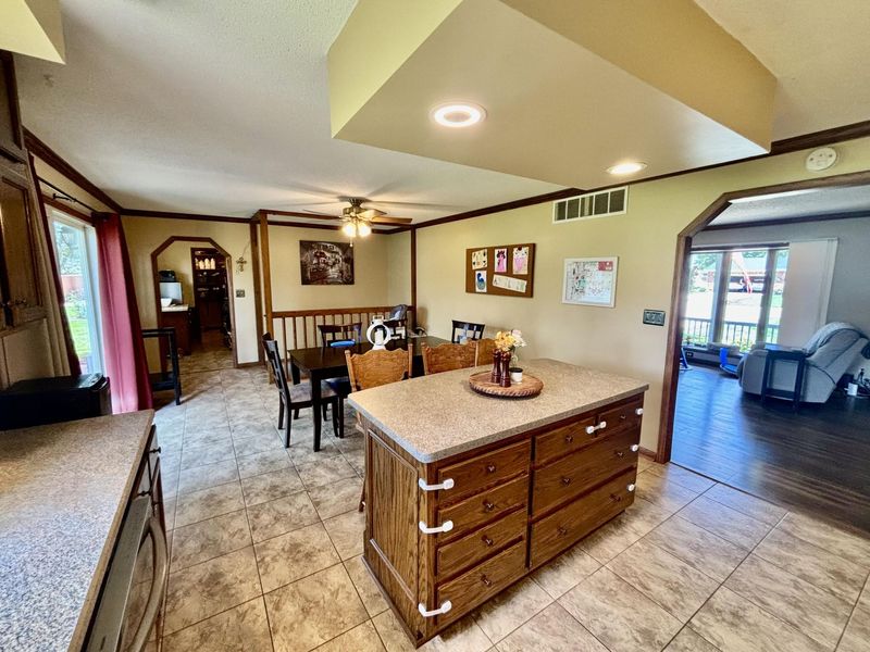 917 Aster Drive, Wapakoneta, OH 45895 Photo 24