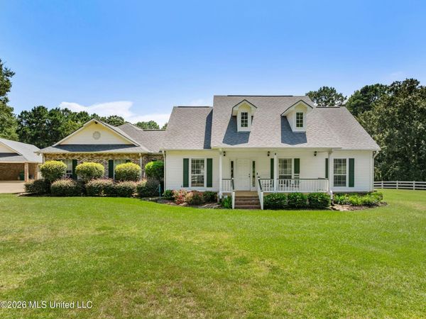 2111 Old Brookhaven Road, Summit, MS 39666