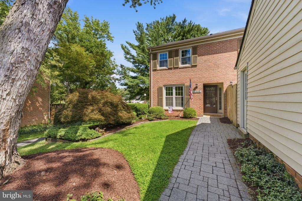 19359 FRENCHTON PLACE , GAITHERSBURG, MD 20886