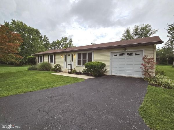182 SELTZER AVENUE , COATESVILLE, PA 19320