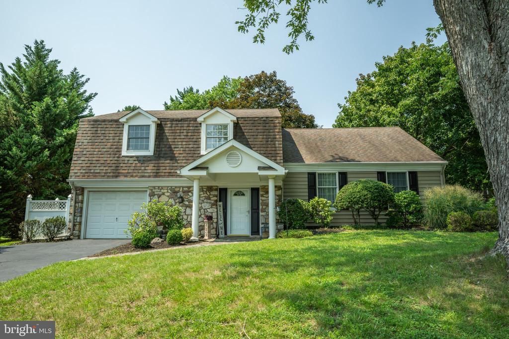 187 BUCKSHIRE DRIVE, SOUTHAMPTON, PA 18966