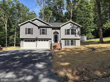 208 BEAVER TRAIL, WINCHESTER, VA 22602