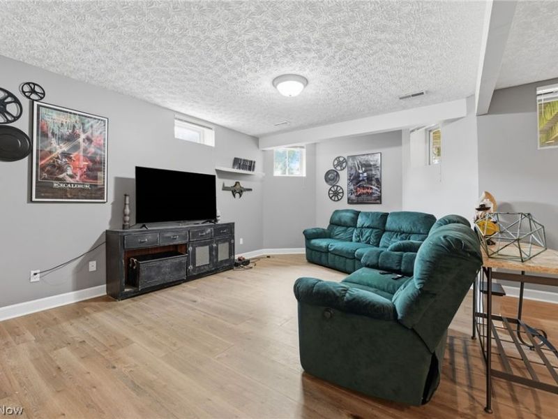 728 Pinewood Drive , Boston Heights, OH 44236 Photo 35