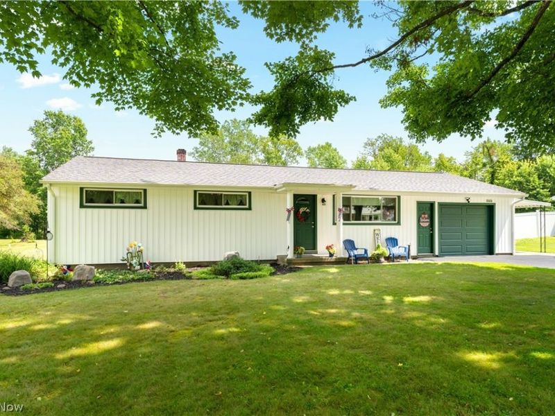 10606 Wilma Avenue NE, Alliance, OH 44601 Photo 1