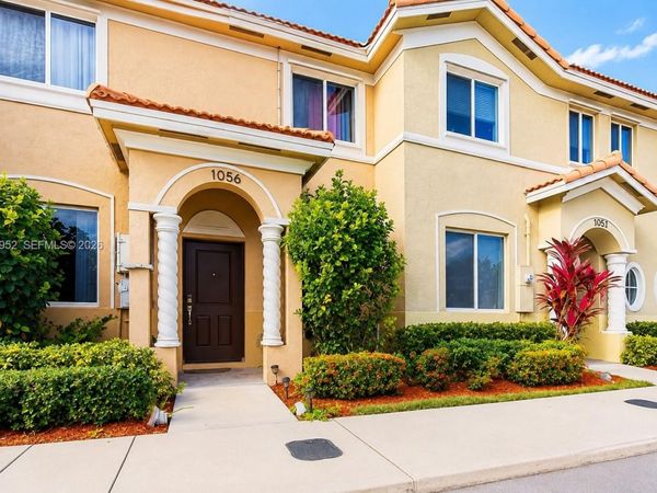 1056 SE 23rd Ave , Homestead, FL 33035