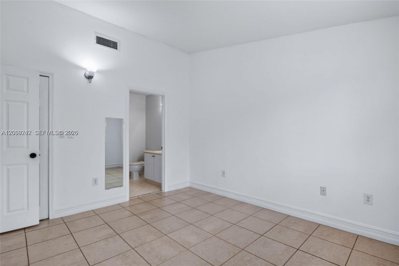 2721 SE 12th Pl , Unit 206, Homestead, FL 33035 Photo