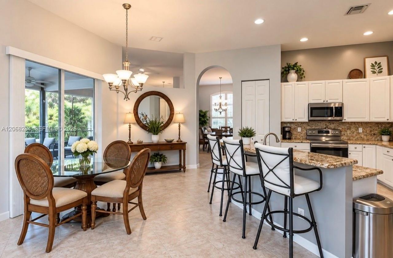6918 SE Sleepy Hollow Ln, Stuart, FL 34997 Photo