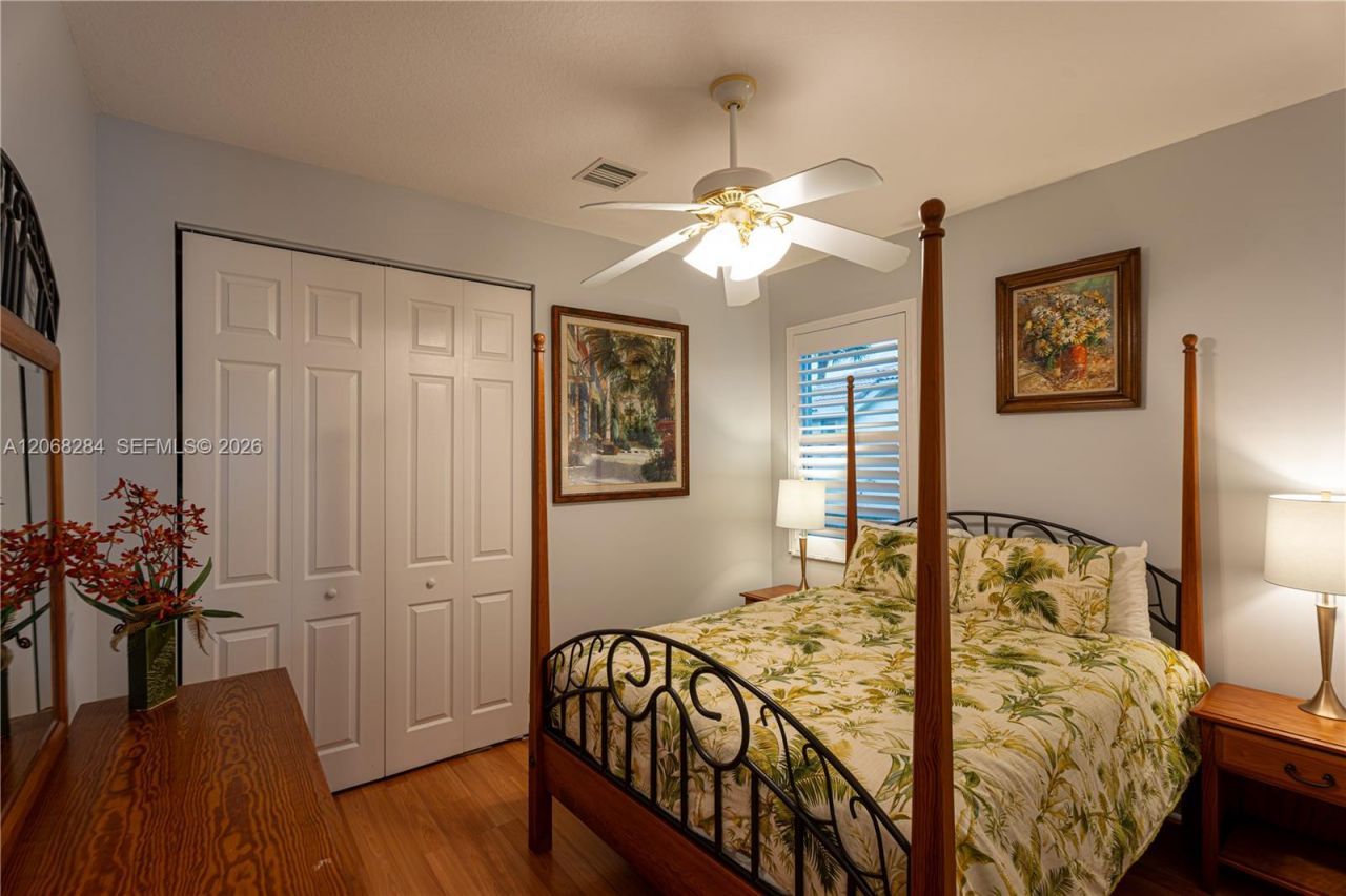 6918 SE Sleepy Hollow Ln, Stuart, FL 34997 Photo