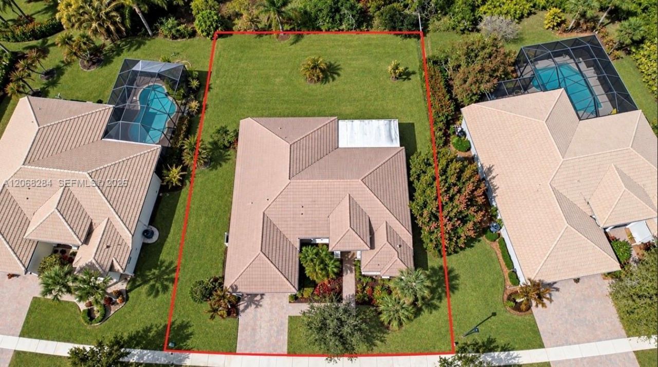 6918 SE Sleepy Hollow Ln, Stuart, FL 34997 Photo