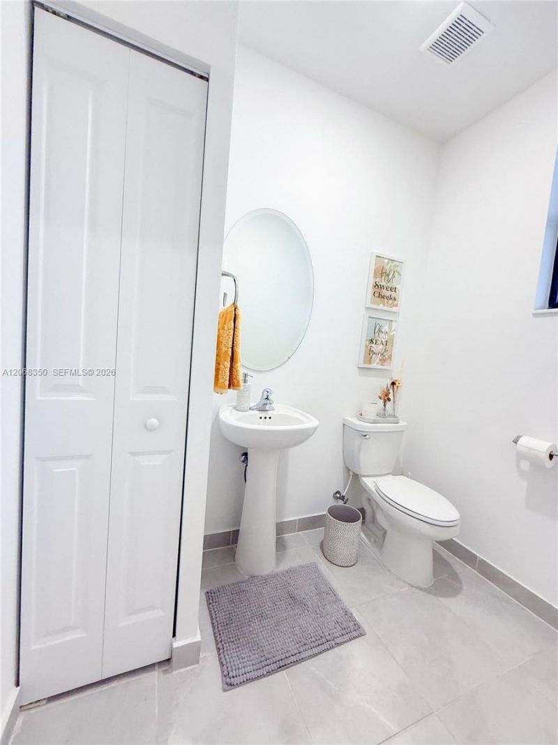 10095 SW 231 Ln, Unit ., Miami, FL 33190 Photo