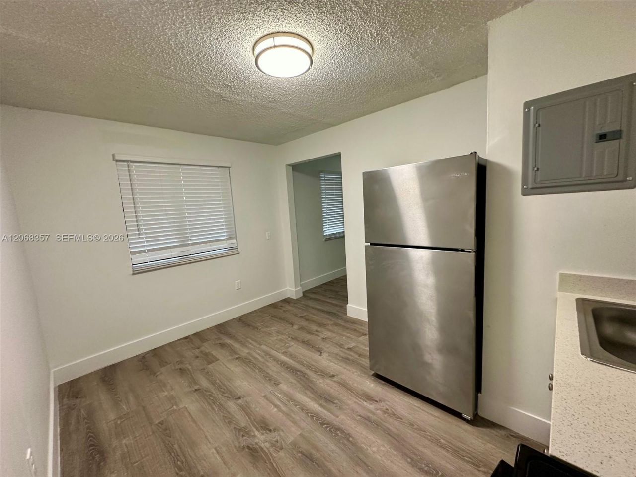 529 SW 4th St, Unit 303, Miami, FL 33130 Photo