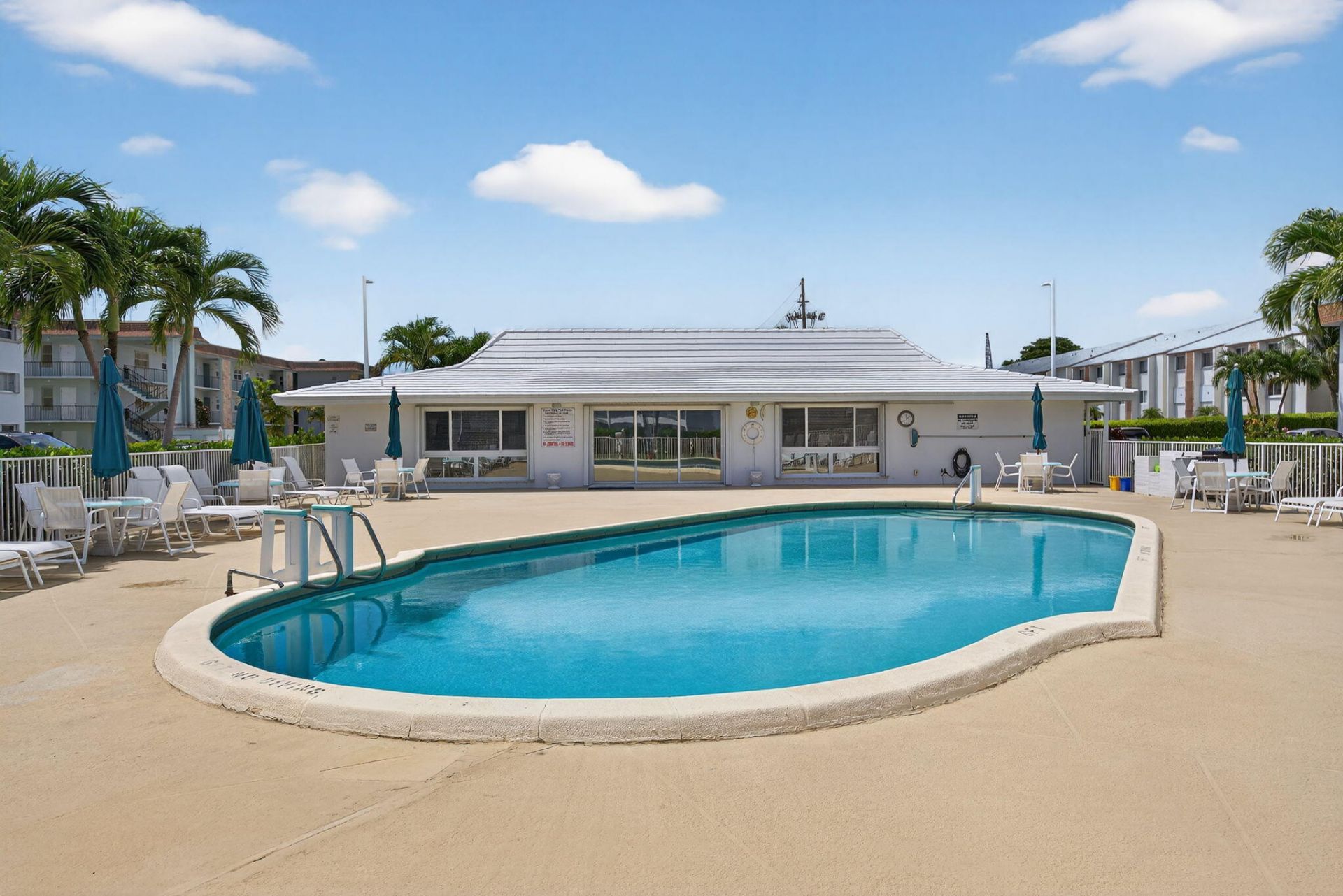 110 Shore Court, Unit 301, North Palm Beach, FL 33408 Photo
