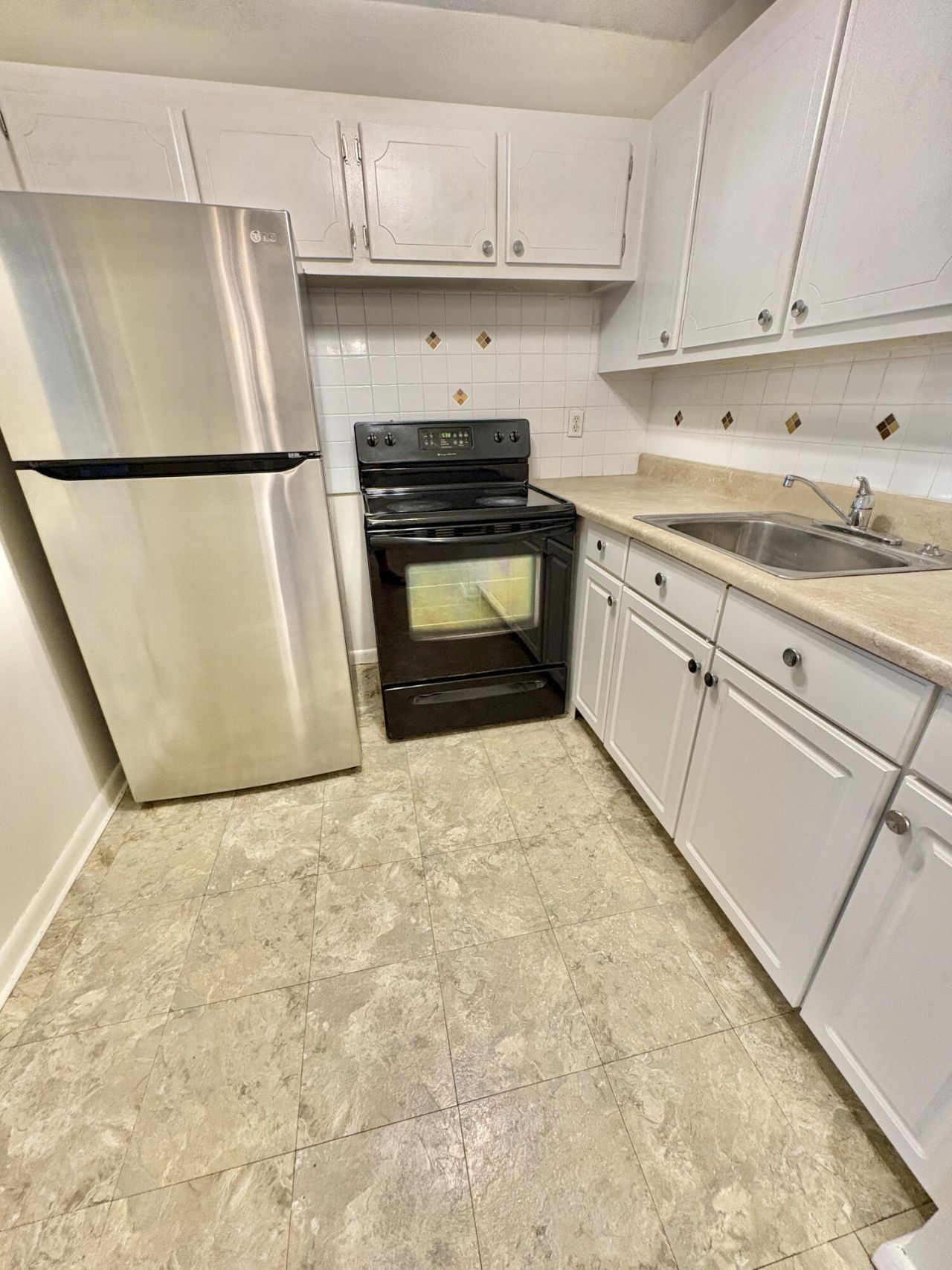 63 Coventry C, West Palm Beach, FL 33417 Photo