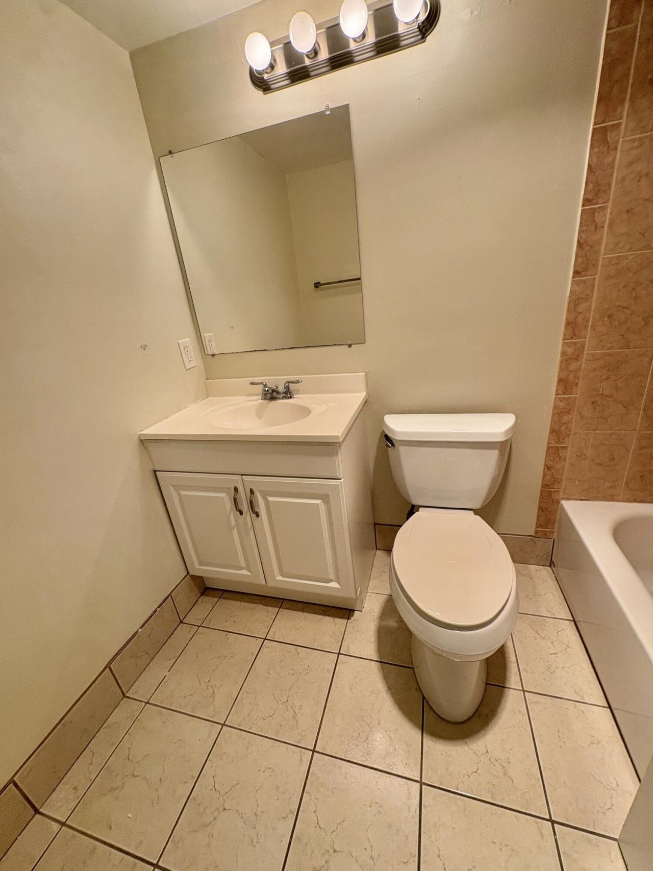 63 Coventry C, West Palm Beach, FL 33417 Photo