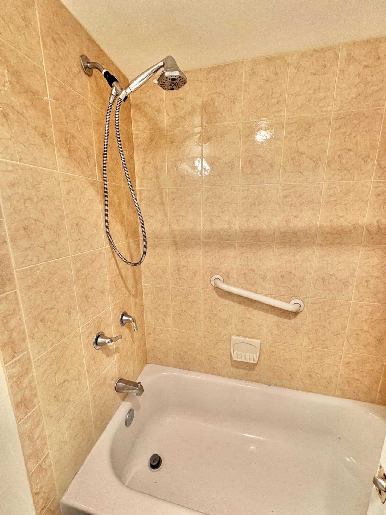 63 Coventry C, West Palm Beach, FL 33417 Photo