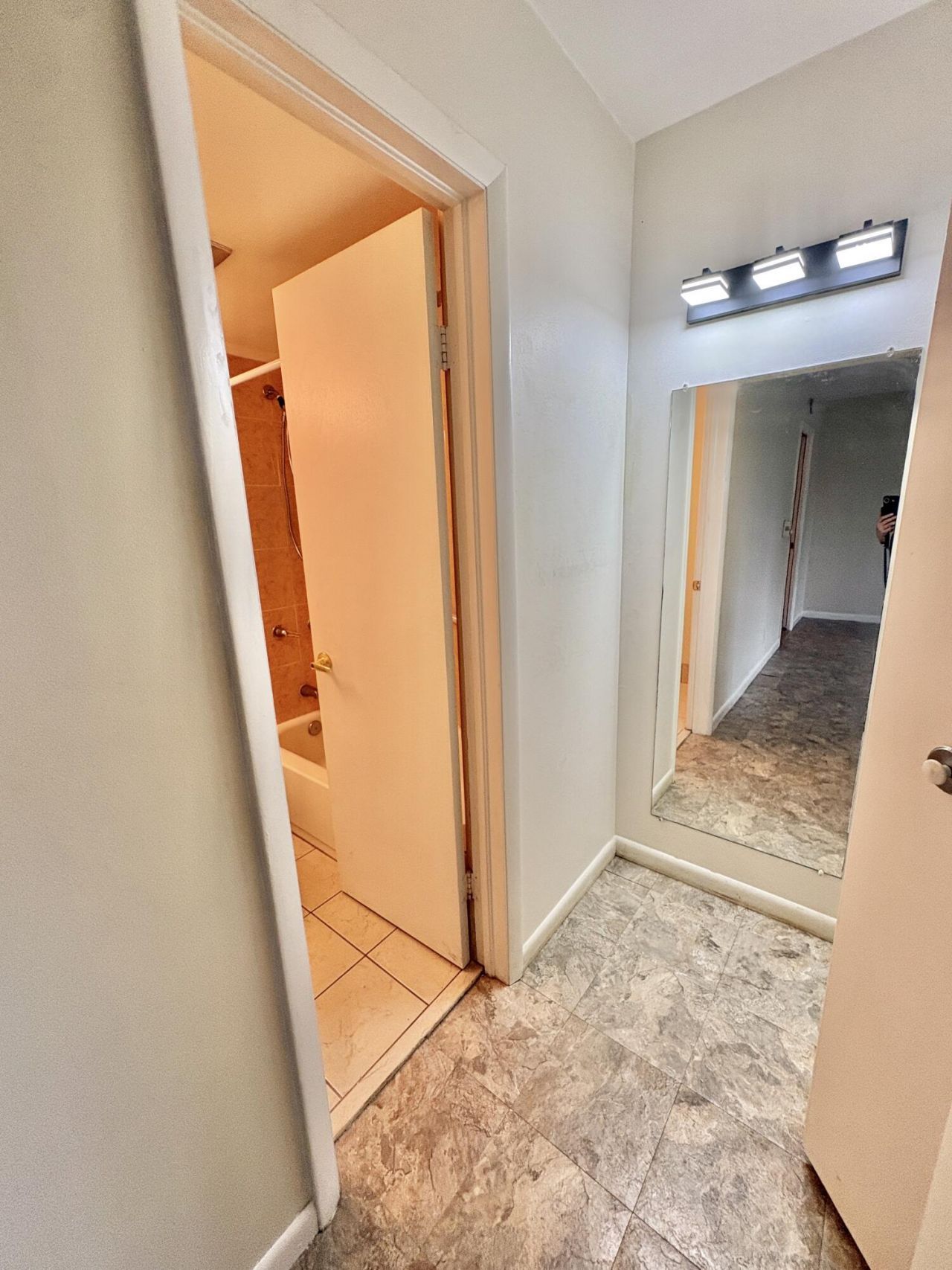 63 Coventry C, West Palm Beach, FL 33417 Photo