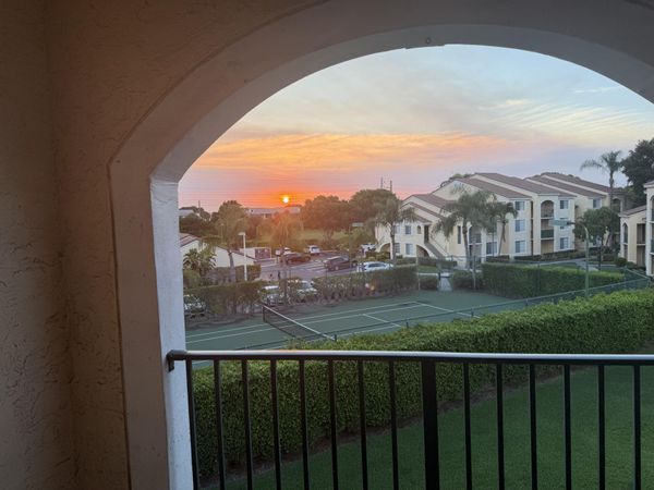 West Palm Beach, FL 33409