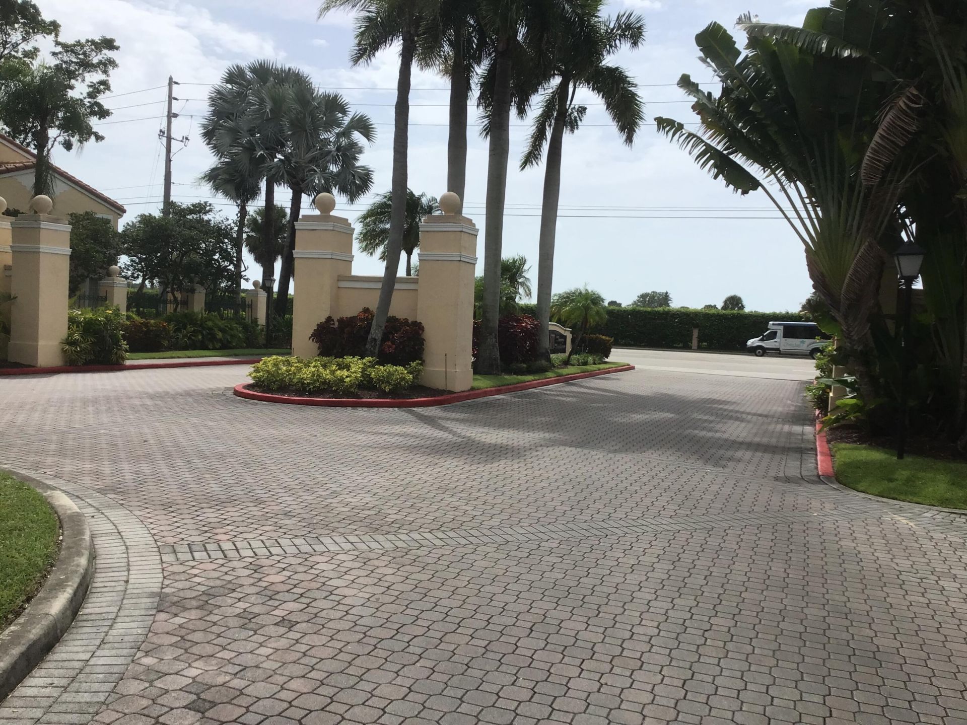 Please Call For Address, West Palm Beach, FL 33409 Photo