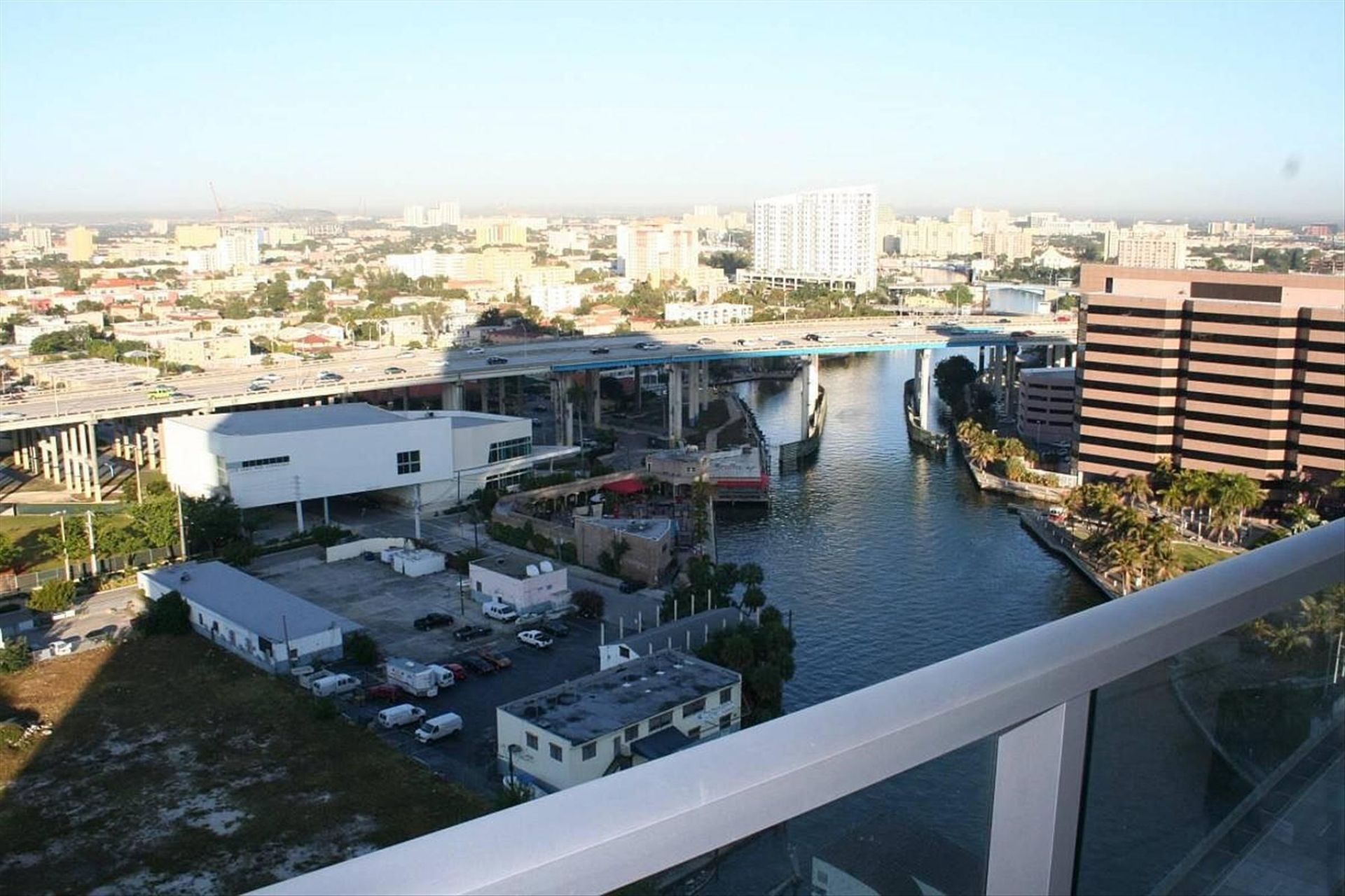 185 SW 7th Street, Unit 1802, Miami, FL 33130 Photo