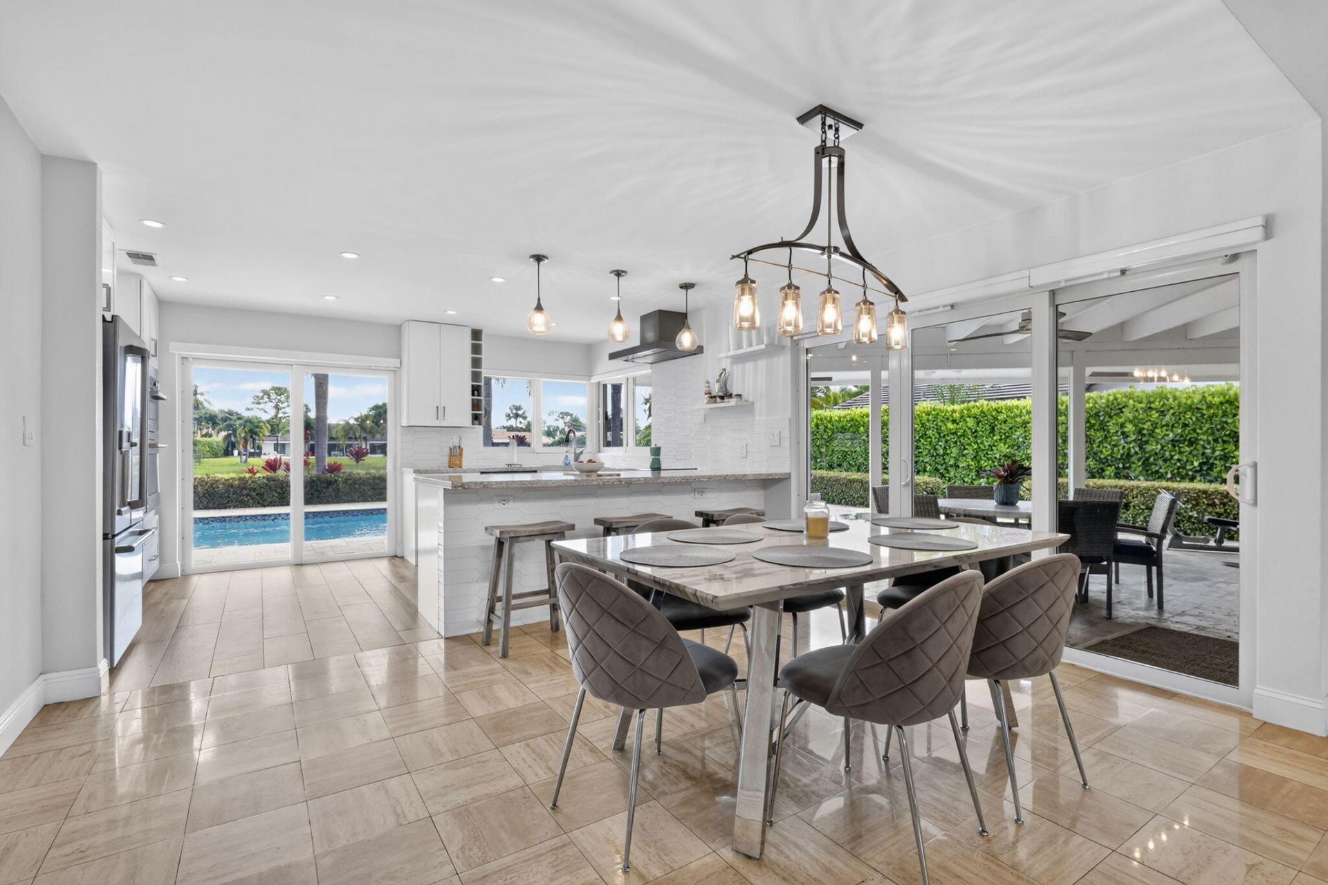 625 Lakewoode Circle W, Delray Beach, FL 33445 Photo