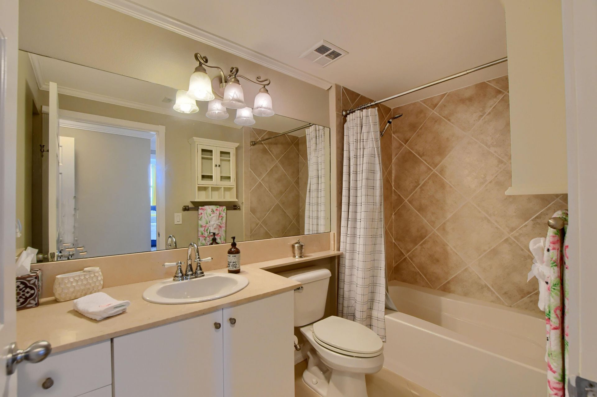 804 E Windward Way, Unit 603, Lantana, FL 33462 Photo