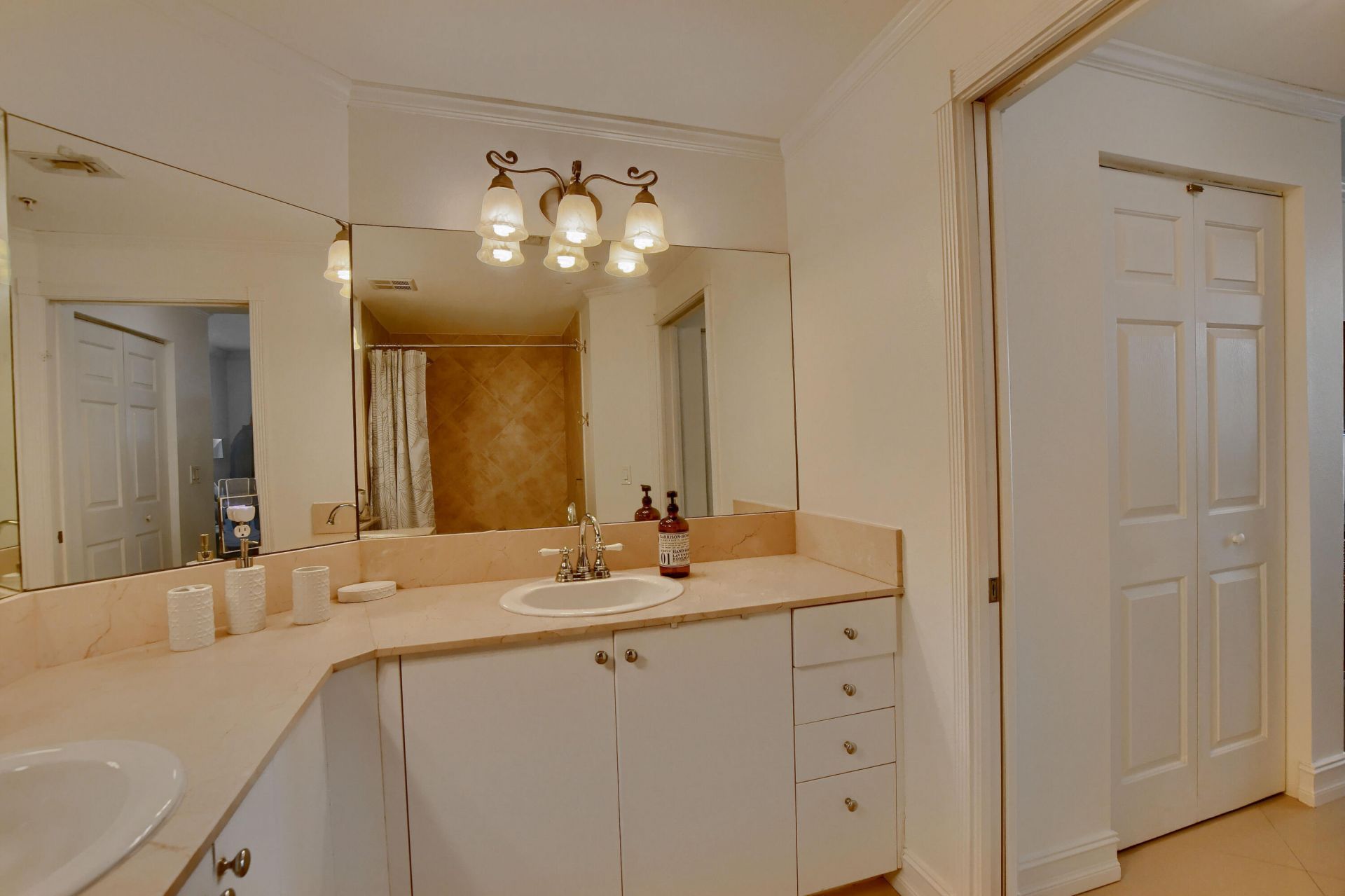 804 E Windward Way, Unit 603, Lantana, FL 33462 Photo