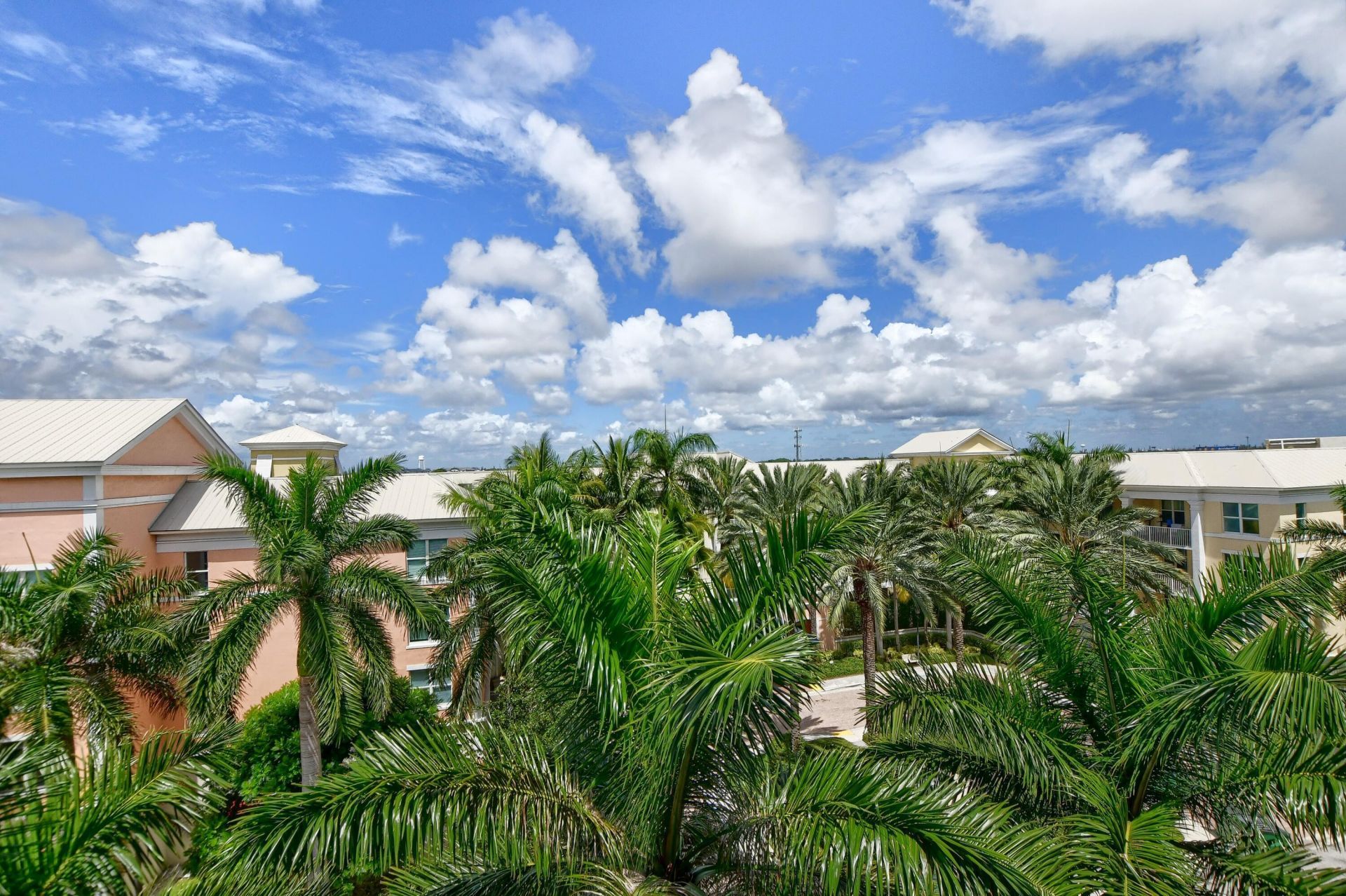 804 E Windward Way, Unit 603, Lantana, FL 33462 Photo