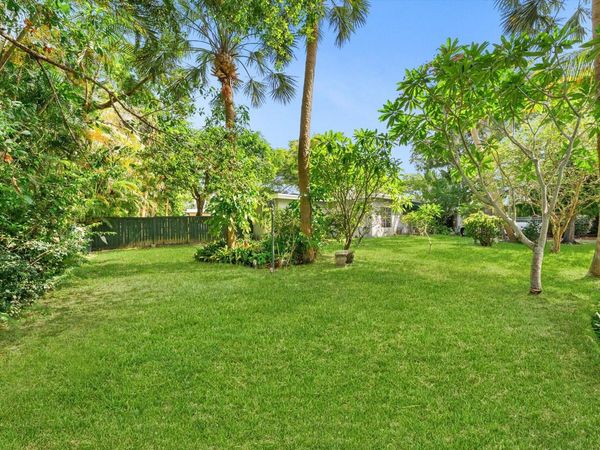 330 NW 32ND Court, Oakland Park, FL 33309