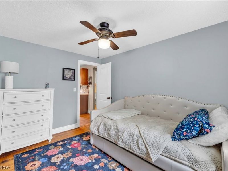 23216 Alexander Road, North Olmsted, OH 44070 Photo 11