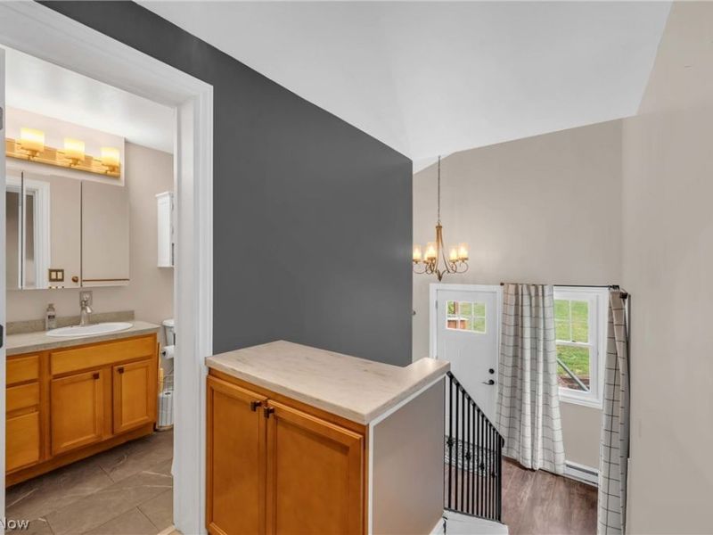 23216 Alexander Road, North Olmsted, OH 44070 Photo 13