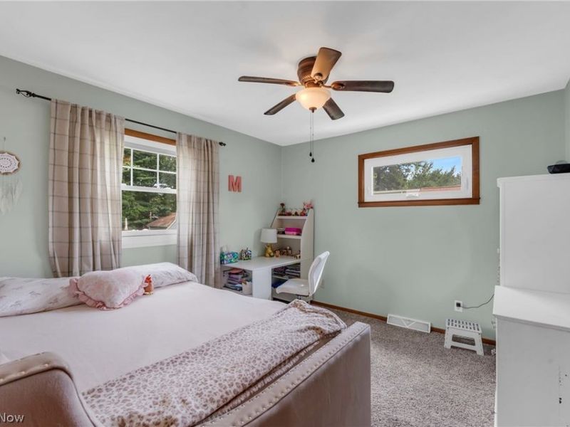 23216 Alexander Road, North Olmsted, OH 44070 Photo 16