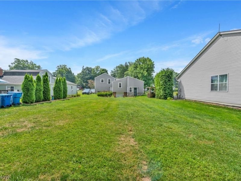 23216 Alexander Road, North Olmsted, OH 44070 Photo 26