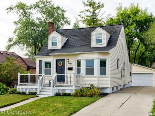 2211 Harvard Road, Berkley, Mi 48072