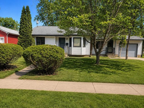 4906 Upton Avenue N, Minneapolis, MN 55430