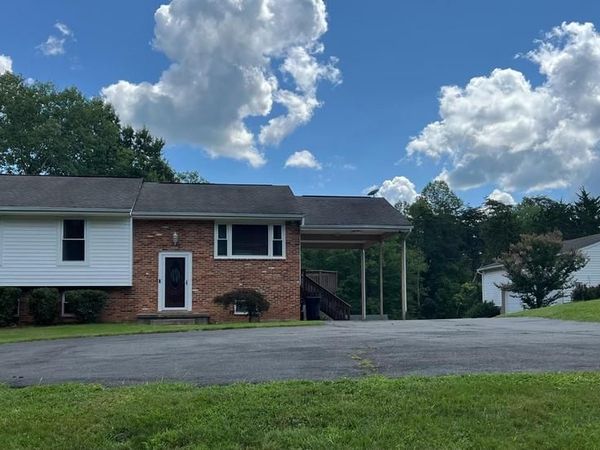 11565 BRISTERSBURG ROAD, CATLETT, VA 20119