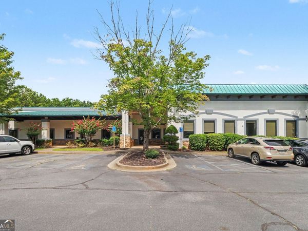 4450 Peachtree Lakes Drive, Duluth, GA 30096