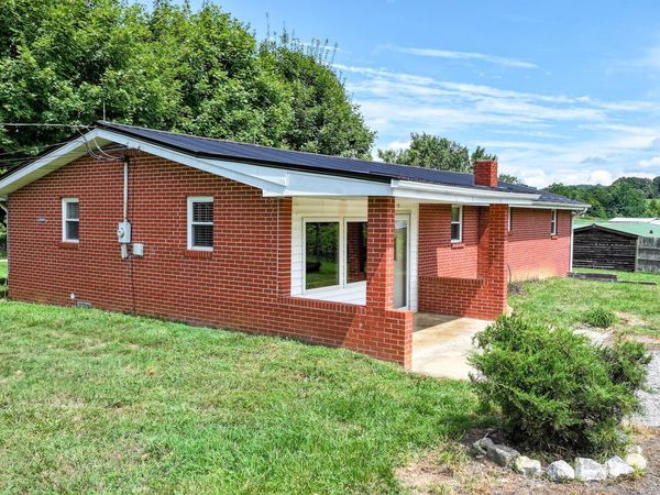 2900 Kingsport Highway, Greeneville, TN 37745