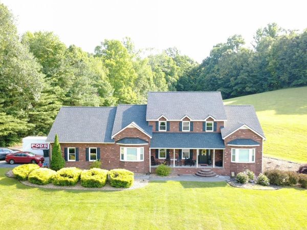 782 Quail Hollow Drive, Elizabethton, TN 37643