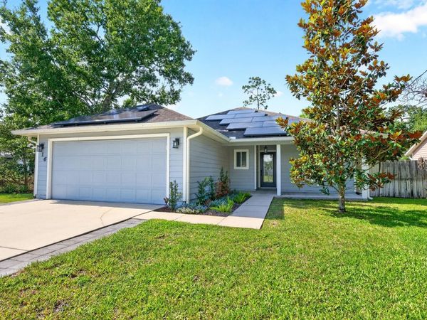 116 W 5TH STREET , CHULUOTA, FL 32766