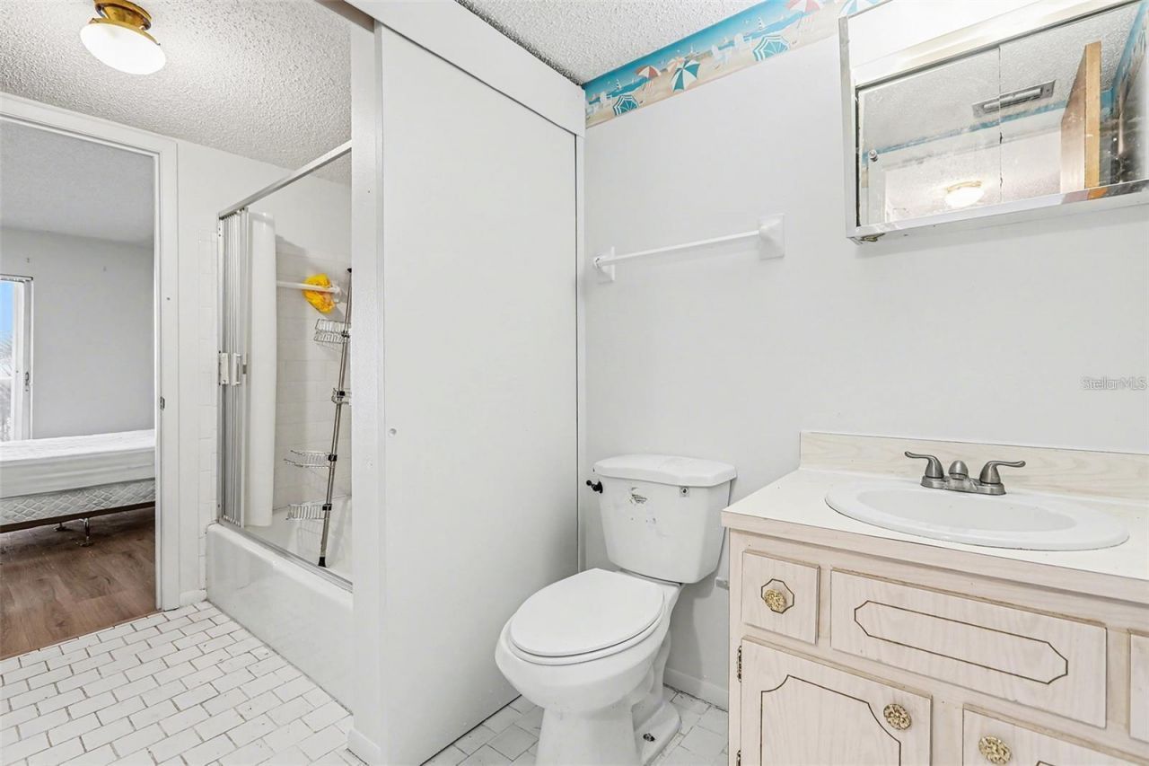 3723 Lake Bayshore Drive, Unit H206, Bradenton, FL 34205 Photo