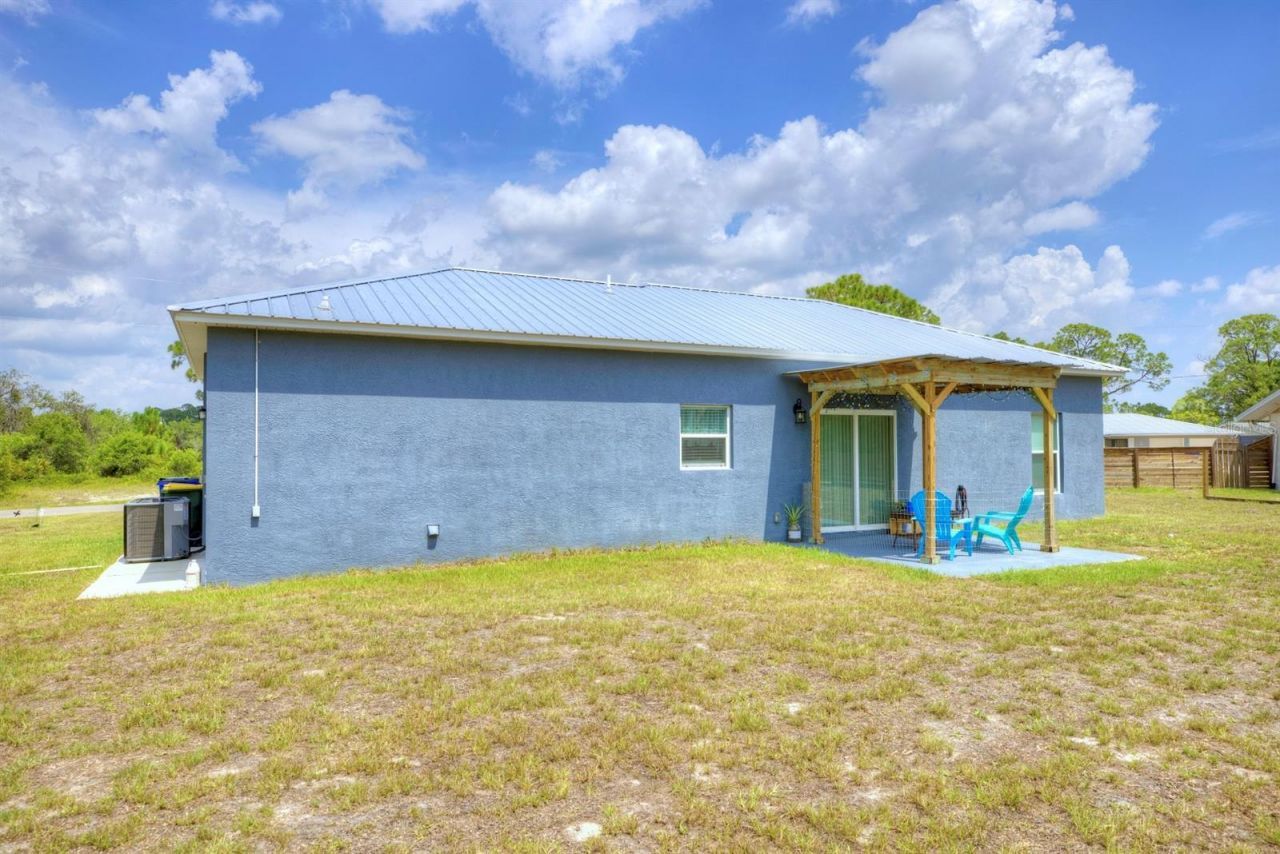 230 E Canal Way Ne, Lake Placid, FL 33852 Photo