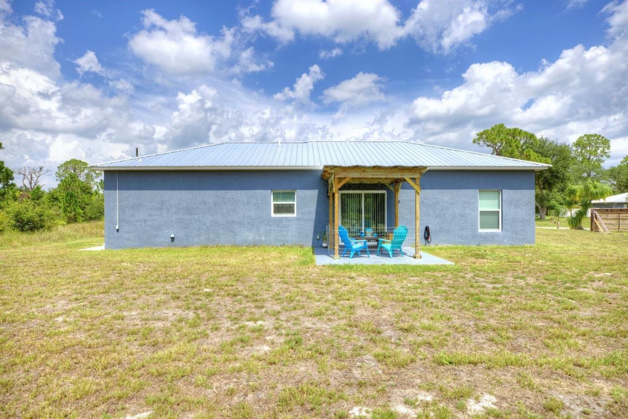 230 E Canal Way Ne, Lake Placid, FL 33852 Photo